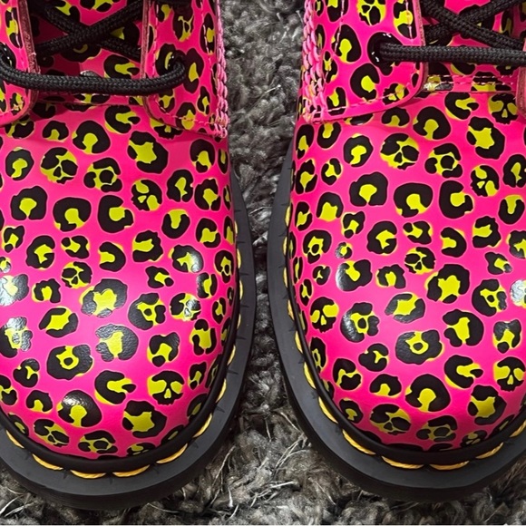 Dr. Martens 1460 Loud Leopard Smooth Pink 27652682 Women's 10 - Picture 8 of 8